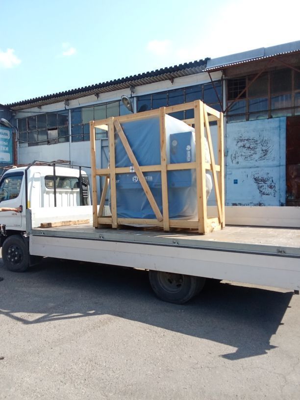 Отгрузка винтового компрессора Remeza ВК30Т-20-470Д2 в г. Краснодар